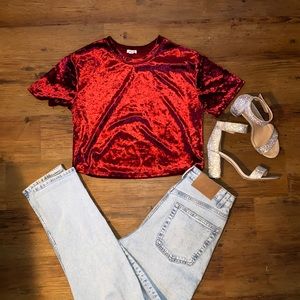 ✨Garage velvet cropped t-shirt.